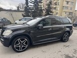 Mercedes GL 550 4MATIC-11