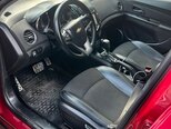 Chevrolet Cruze-12