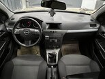 Opel Astra-11