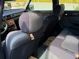 Mercedes 220 E-9