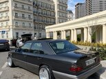 Mercedes 220 E-11