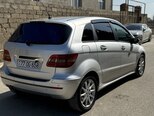 Mercedes B 200-3