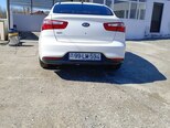 Kia Rio-4
