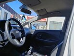 Kia Rio-7