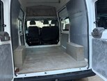 Ford Transit-5