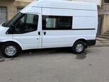 Ford Transit-17