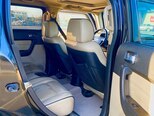 Hummer H3-7