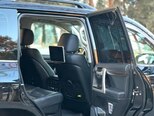 Toyota Land Cruiser-14