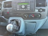 Ford Transit-19