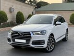 Audi Q7-1