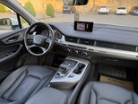 Audi Q7-10