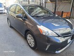 Toyota Prius V-5