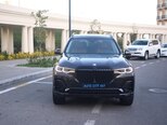 BMW X7-1
