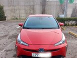 Toyota Prius-12
