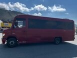 Mercedes Vario-8