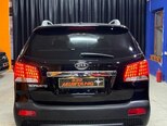 Kia Sorento-10