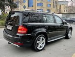 Mercedes GL 550 4MATIC-10
