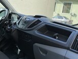 Ford Transit-12