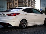 Hyundai Elantra-6