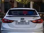 Hyundai Elantra-8