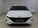 Hyundai Elantra-1