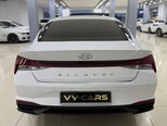 Hyundai Elantra-7