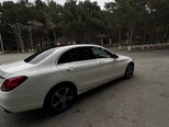 Mercedes C 200 d-4