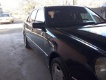 Mercedes E 240-12
