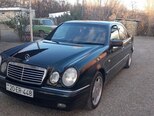 Mercedes E 240-5