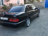 Mercedes E 240-6