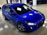 Hyundai Elantra GT-10