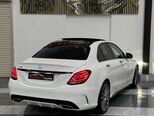 Mercedes C 300-11