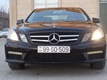Mercedes E 220-1