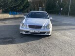 Mercedes E 270-1