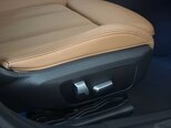 BMW 330e-21