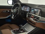 BMW 330e-20