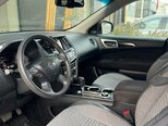 Nissan Pathfinder-8