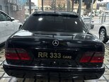 Mercedes E 200-2