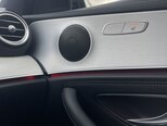 Mercedes E 300 e-17
