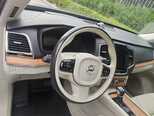 Volvo XC90-8