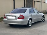 Mercedes E 300-7