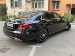 Mercedes E 220 d-4