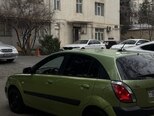 Kia Rio-5