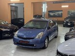 Toyota Prius-12
