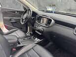 Kia Sorento-16