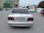 Mercedes E 320-12