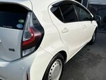 Toyota Aqua-4