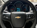 Chevrolet Cruze-12