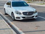 Mercedes E 220-9