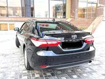 Toyota Camry-12